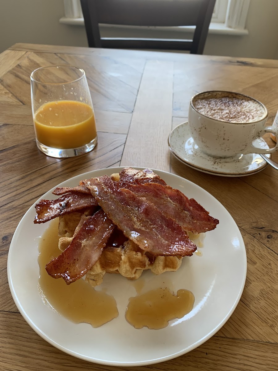 The Locks Coffee House + Bar-8